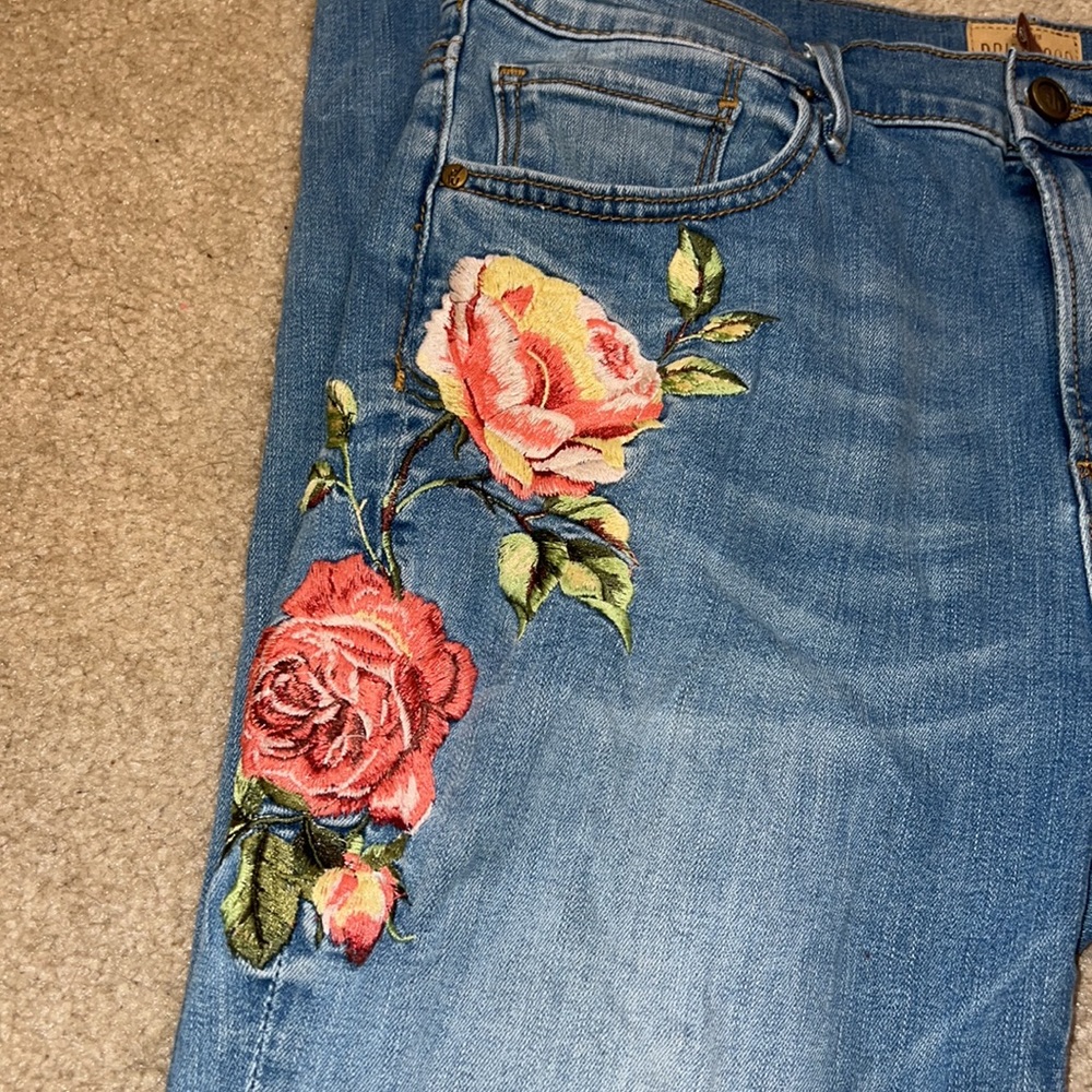 Driftwood Floral Embroidered Skinny Jeans - Picture 7 of 11